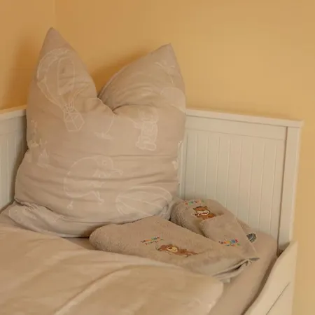 Ferienwohnung Am Leizener Schloss
