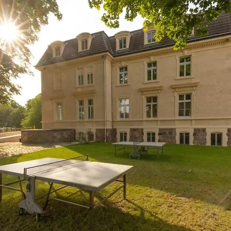 Ferienwohnung Am Leizener Schloss