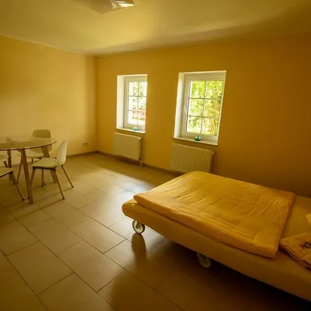 Ferienwohnung Am Leizener Schloss Διαμέρισμα Leizen